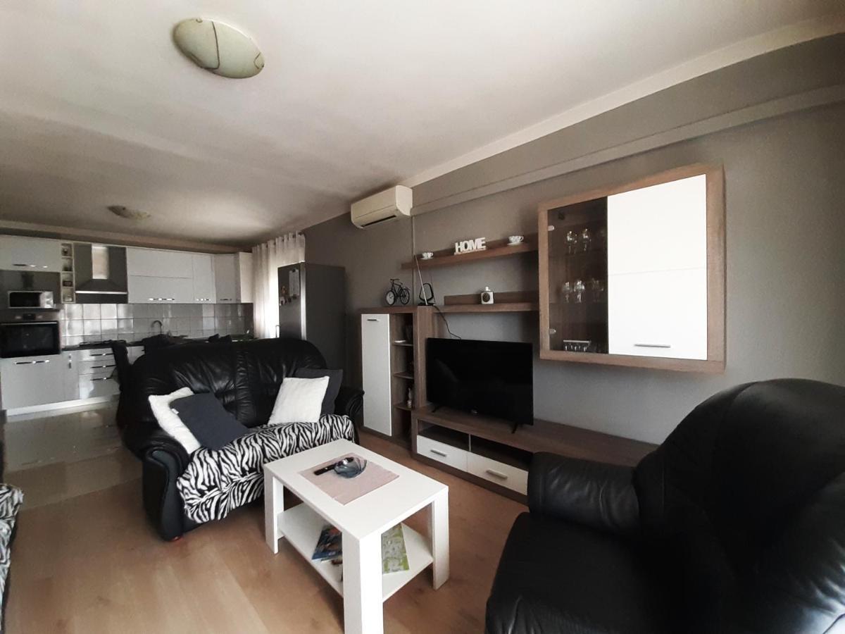 Apartment Gloria ซาดาร์ ภายนอก รูปภาพ
